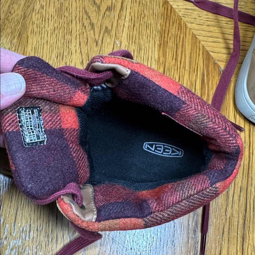 KEEN ELENA MID CASUAL WINTER BOOTS - Picture 12 of 14